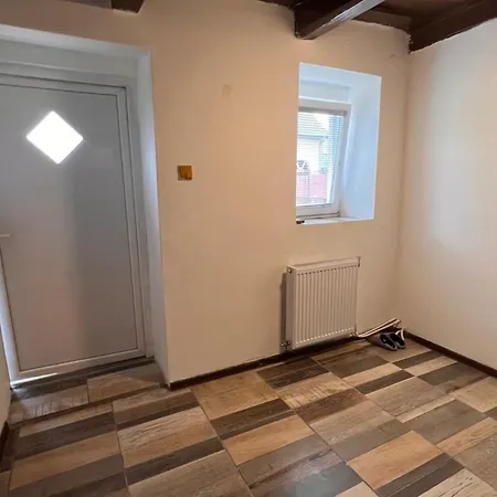 Apartmanovy Dom Pri Bratislave Tatil Evi Senec