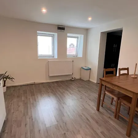 Apartmanovy Dom Pri Bratislave Casa vacanze *