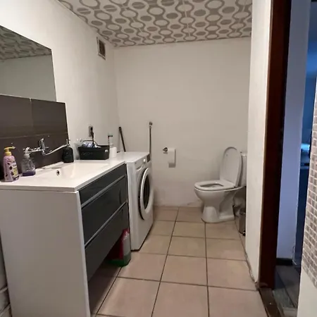Apartmanovy Dom Pri Bratislave *