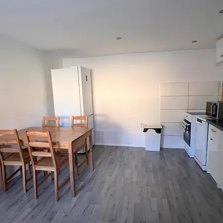 بيت للعطل Apartmanovy Dom Pri Bratislave