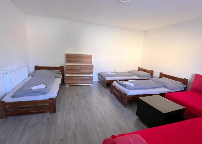 Apartmanovy Dom Pri Bratislave